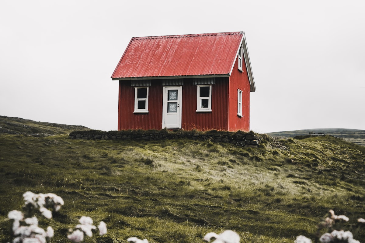 Reconstrução da casa após o temporal